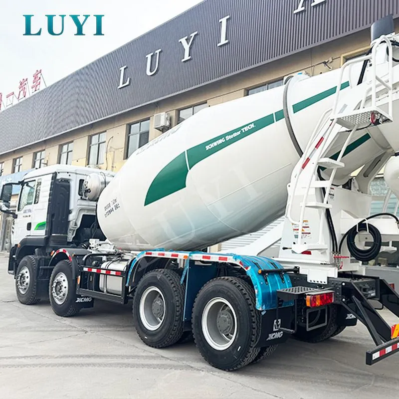 Камион за бетонобъркачка HOWO 8X4