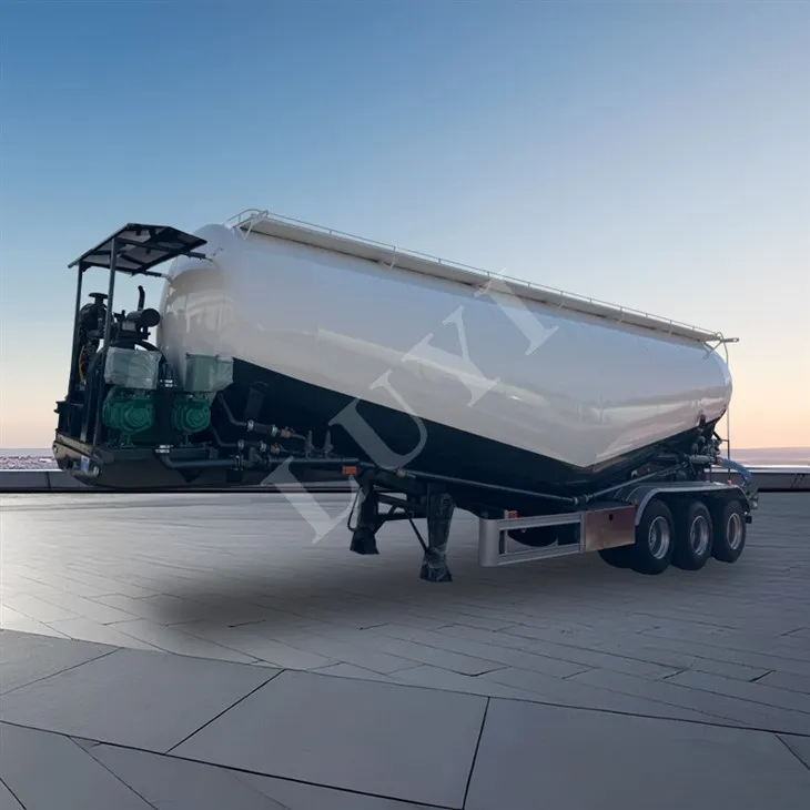 Трима оси 45 кубически метър насипни циментови резервоар полу ремарке за бетон